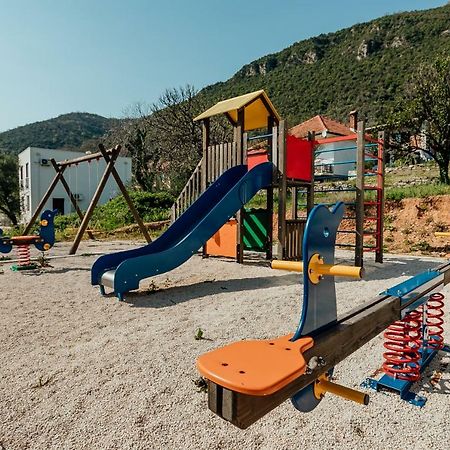 Acacia Hill A3 Apartment Ðenovići Екстериор снимка