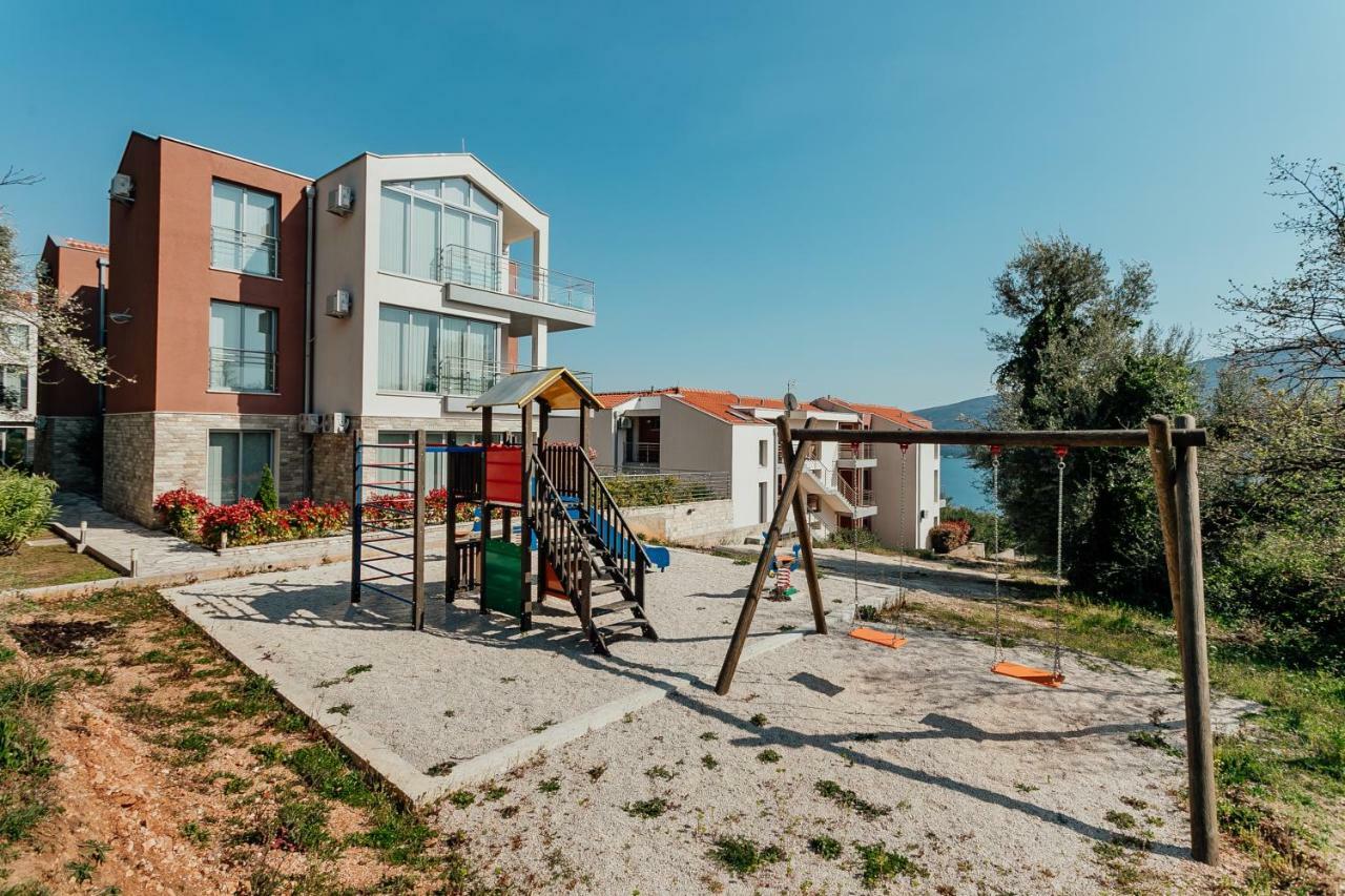 Acacia Hill A3 Apartment Ðenovići Екстериор снимка