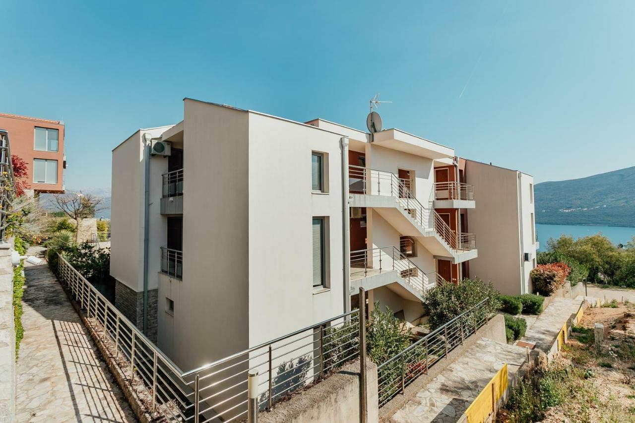 Acacia Hill A3 Apartment Ðenovići Екстериор снимка