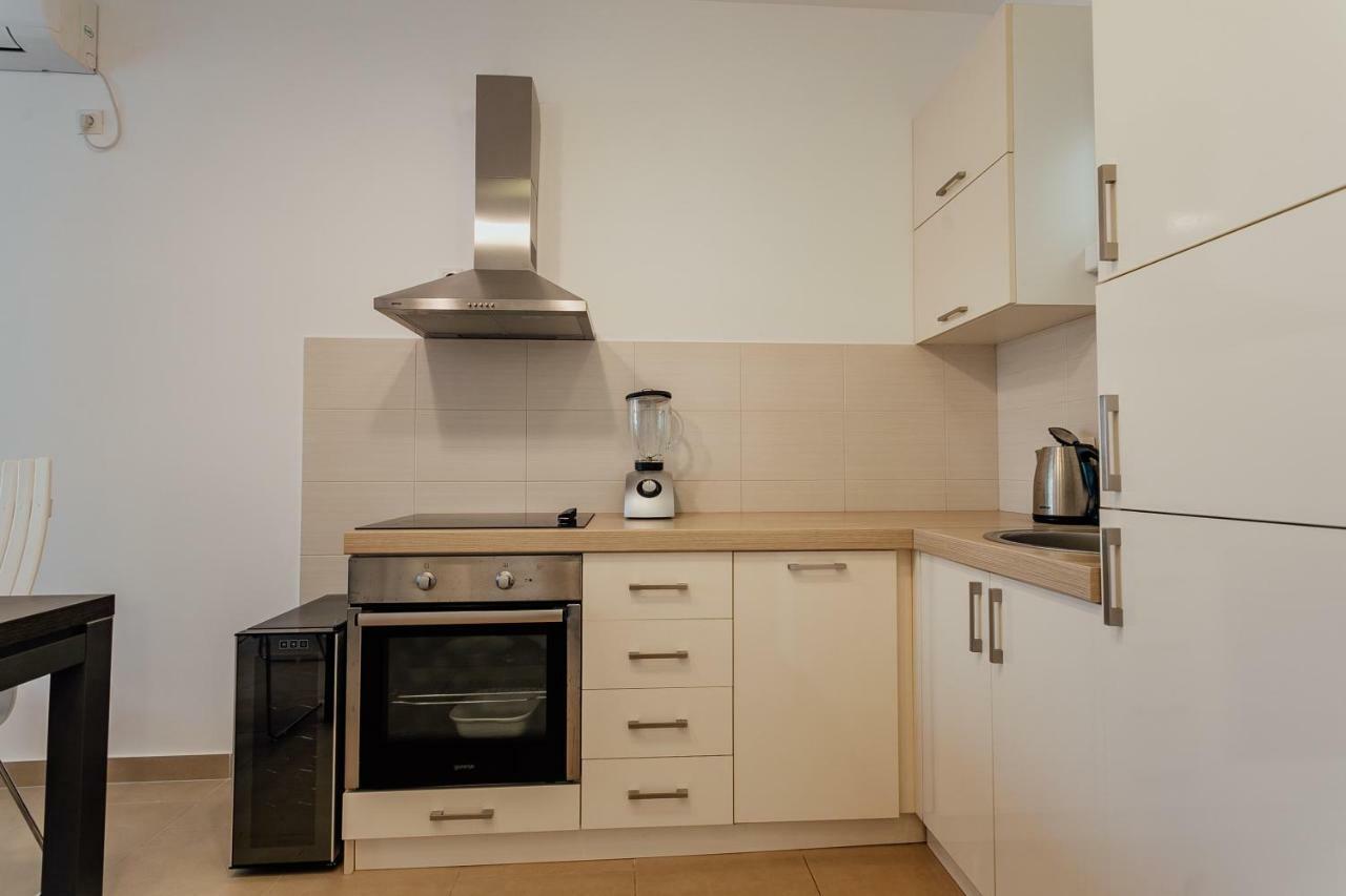 Acacia Hill A3 Apartment Ðenovići Екстериор снимка